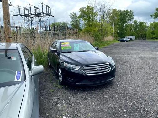 2013 Ford Taurus SEL