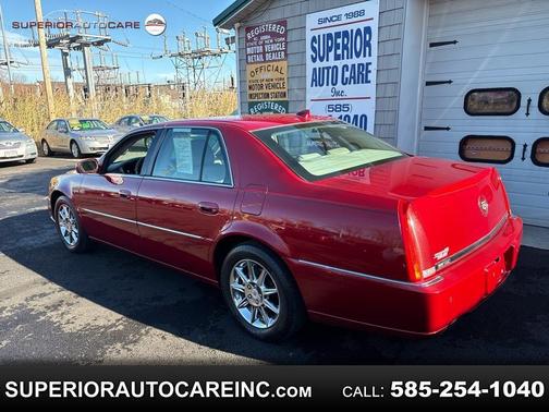 2010 Cadillac DTS Luxury Collection