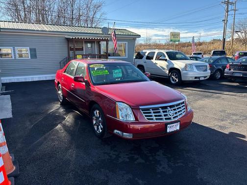 2010 Cadillac DTS Luxury Collection