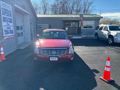 2010 Cadillac DTS Luxury Collection