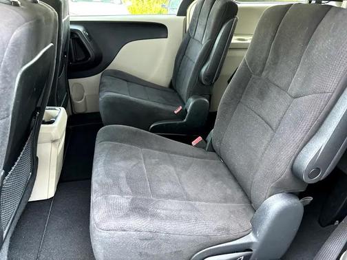 2011 Chrysler Town & Country Touring