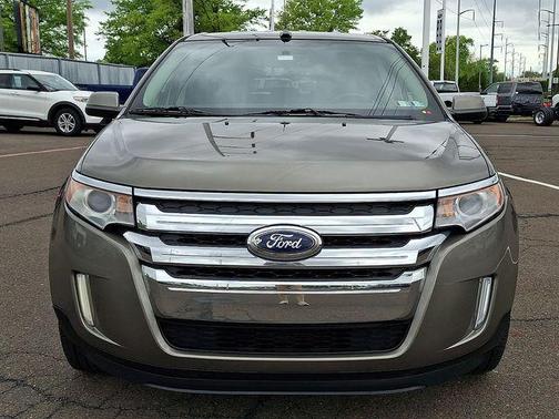 Mineral Gray Metallic 2014 Ford Edge Limited