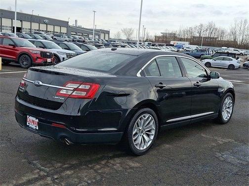 2016 Ford Taurus Limited