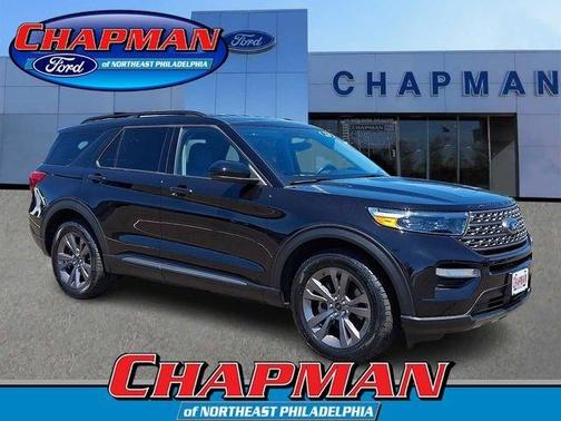 Black Metallic 2023 Ford Explorer XLT