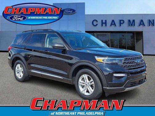 Black Metallic 2023 Ford Explorer XLT