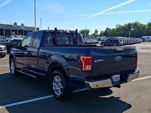 Blue 2015 Ford F-150 XLT