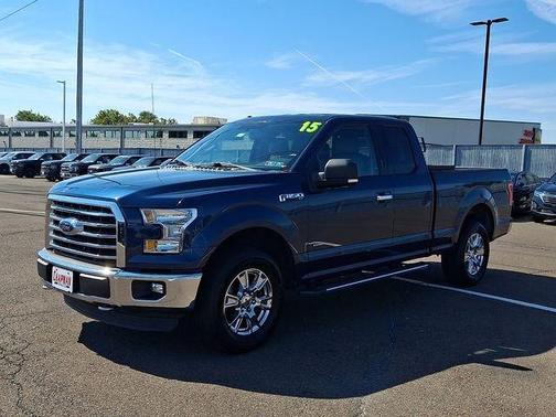 Blue 2015 Ford F-150 XLT