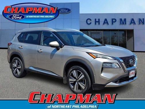 Champagne Silver 2023 Nissan Rogue Platinum