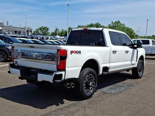 2024 Ford F-350 Platinum