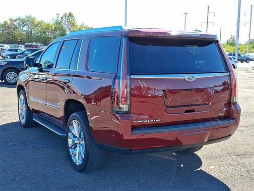 2020 Cadillac Escalade Luxury