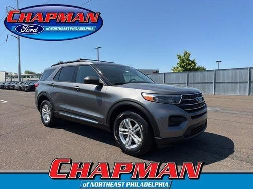 Gray Metallic 2023 Ford Explorer XLT