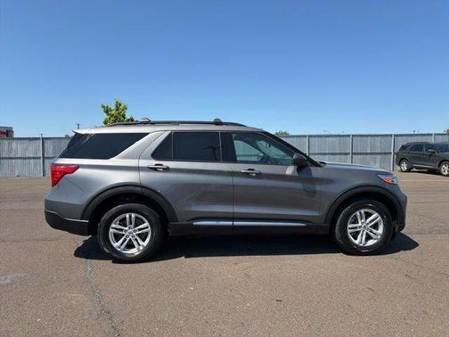 Gray Metallic 2023 Ford Explorer XLT