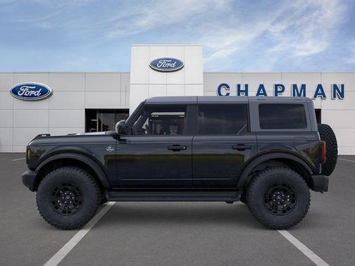 Shadow Black 2026 Ford Bronco Outer Banks