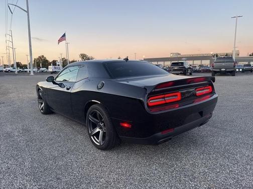 2022 Dodge Challenger SRT Hellcat