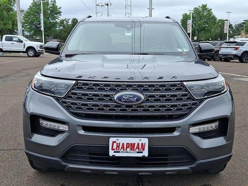 Gray Metallic 2023 Ford Explorer XLT