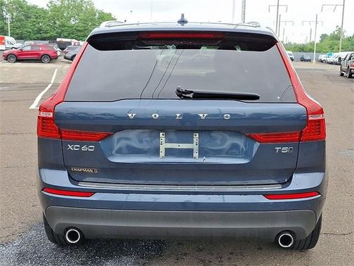 2019 Volvo XC60 T5 Momentum