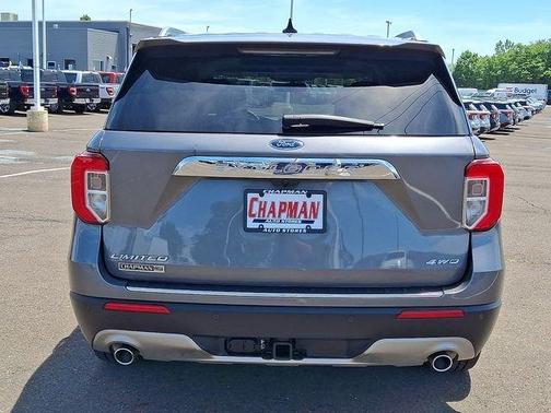 Gray Metallic 2021 Ford Explorer Limited