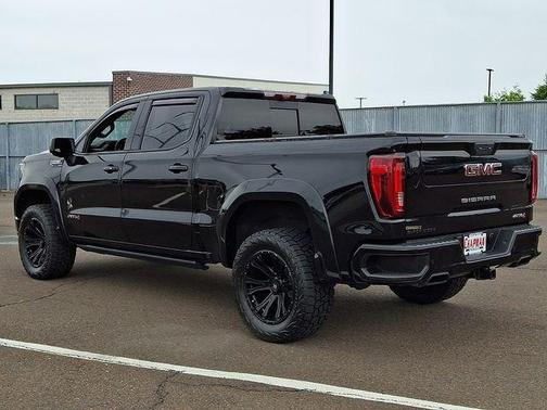 Onyx Black 2022 GMC Sierra 1500 AT4