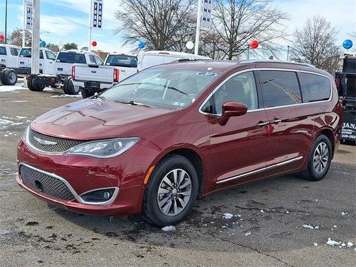 2020 Chrysler Pacifica Touring-L Plus