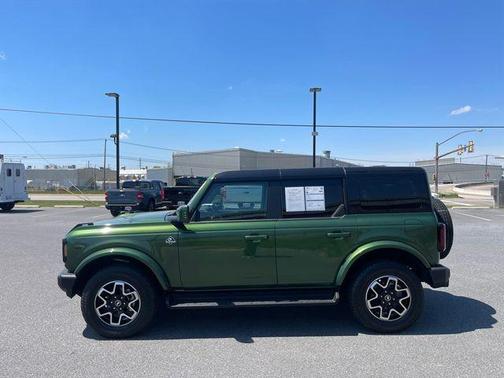 Green Metallic 2025 Ford Bronco Outer Banks