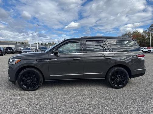 2024 Lincoln Navigator Black Label
