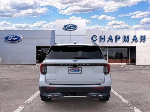 Space White Metallic 2026 Ford Explorer Active