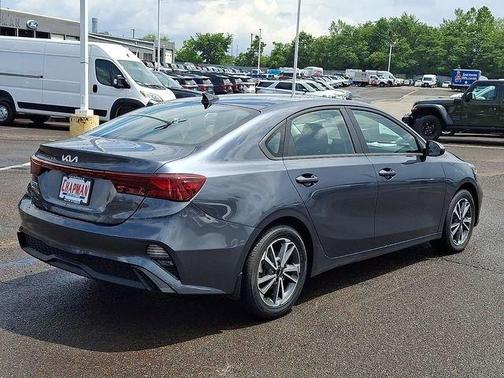 Gravity Gray 2022 Kia Forte LXS