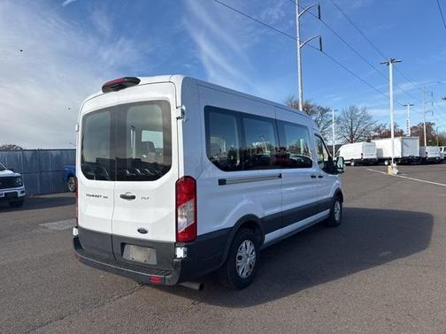 2022 Ford Transit-350 XLT