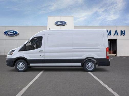 2026 Ford Transit-250 148 WB Medium Roof Cargo