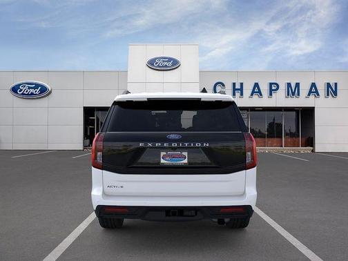 White Metallic 2026 Ford Expedition Active