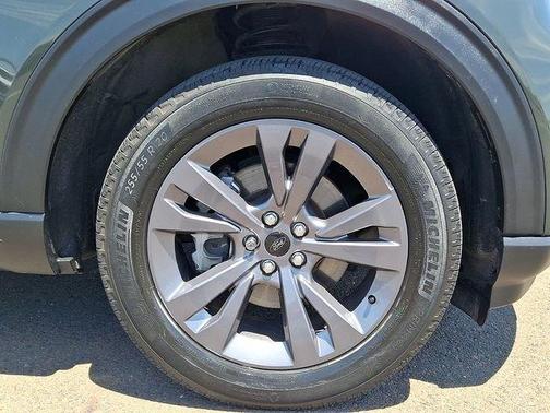 Green Metallic 2022 Ford Explorer XLT