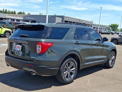 Green Metallic 2022 Ford Explorer XLT