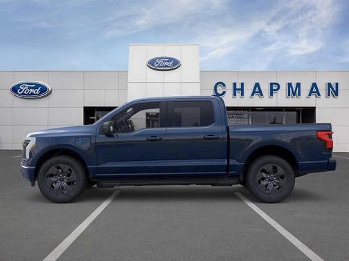 2025 Ford F-150 Lightning Flash