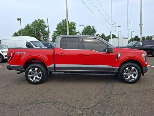 Race Red 2023 Ford F-150 XLT