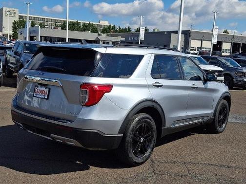 Silver Metallic 2023 Ford Explorer XLT