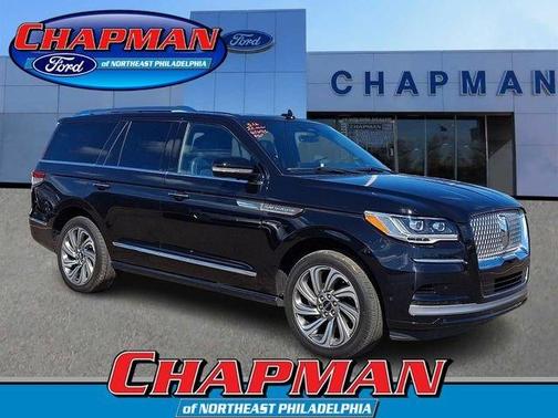 Infinite Black Metallic 2022 Lincoln Navigator Reserve