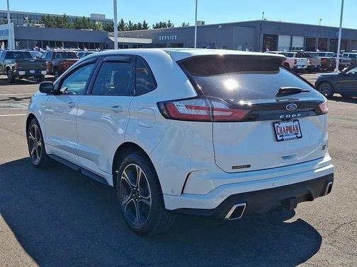 White Metallic 2022 Ford Edge ST