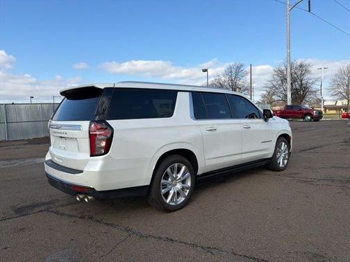 2024 Chevrolet Suburban High Country