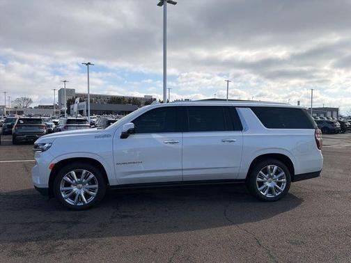 2024 Chevrolet Suburban High Country