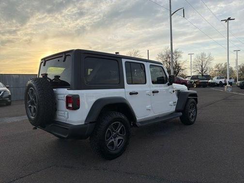2018 Jeep Wrangler Unlimited Sport