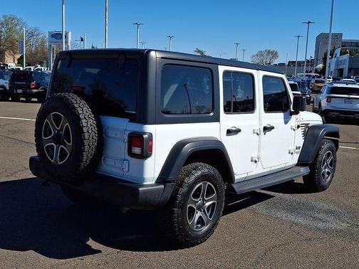 Bright White Clearcoat 2018 Jeep Wrangler Unlimited Sport