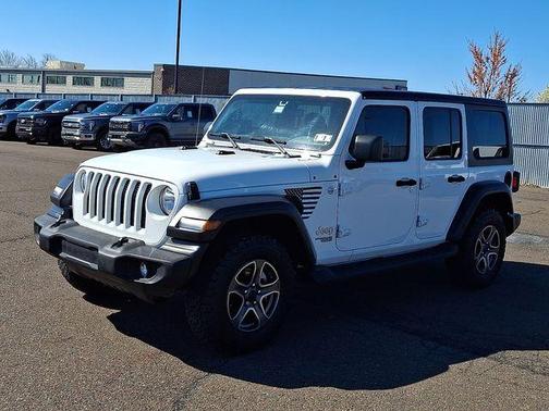 Bright White Clearcoat 2018 Jeep Wrangler Unlimited Sport