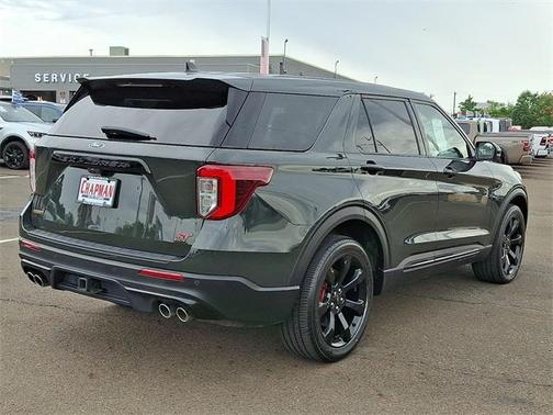 2022 Ford Explorer ST
