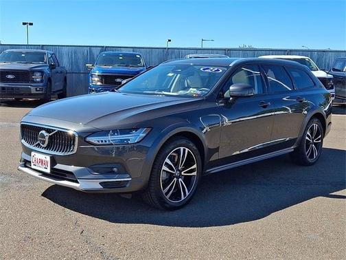 2023 Volvo V90 Cross Country B6 Ultimate