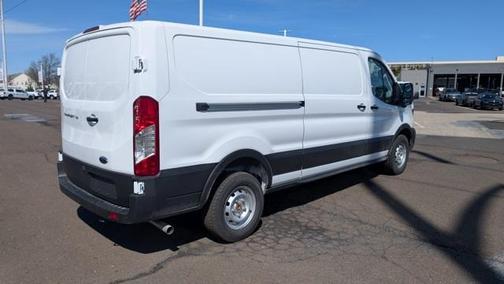 2025 Ford Transit-150 LOW ROOF