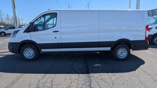 2025 Ford Transit-150 LOW ROOF