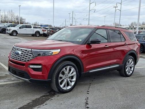 2023 Ford Explorer Platinum