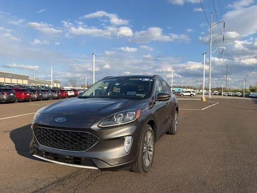 2020 Ford Escape Titanium