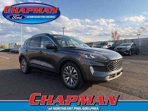 2020 Ford Escape Titanium