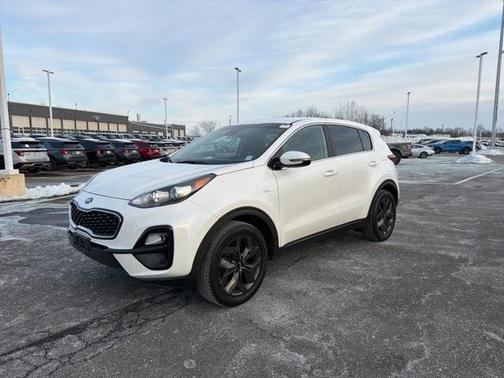 2022 Kia Sportage LX